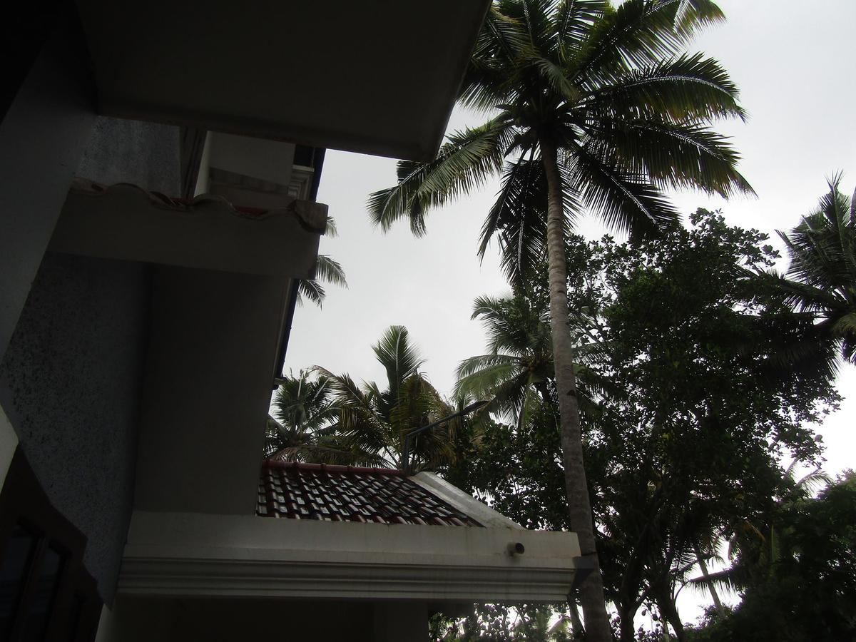Blue Wave Resort Varkala Bagian luar foto